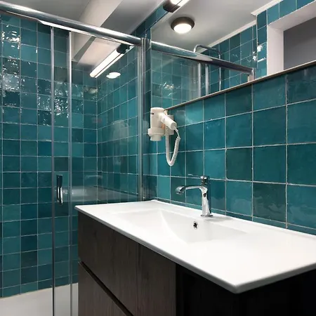 City Gem Loft Walk To Everything * Родос